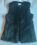 Bershka czarny futerkowy bezrękawnik M