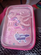 Piórnik z jednorożcem 