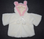 Białe futerko ponczo niemowlęce 74/80 Nowe