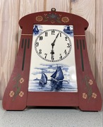 Stary zegar wiszący malowany ludowy w stylu marinistycznym