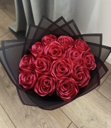 Bukiet wiecznych czerwonych róż handmade