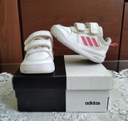 Buty dziecięce Adidas rozmiar 18