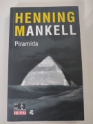 Piramida  . Henning Mankell 