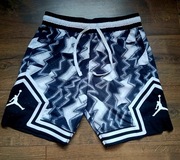 Spodenki Jordan DRI-FIT Biało - czarne