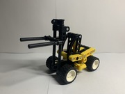 Lego 8441 - Forklift Truck