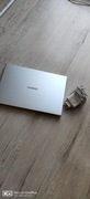 Laptop Huawei ..