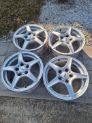 Sprzedam felgi do skody actawia
