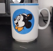 Mały kubek Chodzież PRL Myszka Miki mowie do telefonu