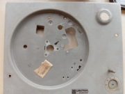 Obudowa górna metalowa gramofonu Bambo 4. PRL.