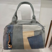 Torebka Jeansowa Patchwork – Pojemna i Stylowa