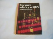 Czy pani wierzy w UFO - Jan Lewandowski KAW 1981 wyd.1 kryminał PRL
