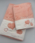 Puszysty Zestaw 2 Ręczników "Love is all on world" 