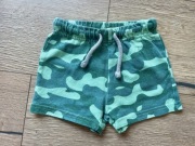 Krótkie chłopięce spodenki 80