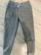 Spodnie dresowe Reserved rozm 134cm