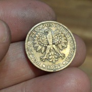 Sprzedam monete 2 zl 1977 r bez znaku mennicy