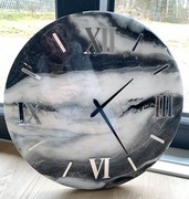 Zegar z żywicy epoksydowe 