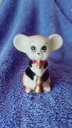 Porcelanowa stara figurka myszka grająca na fujarce