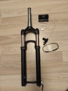 Amortyzator RockShox model TK 27.5" 15x100mm + Manetka