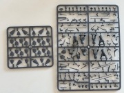 Medieval Foot Knights firmy Victrix 8 figurek (wypraska) 