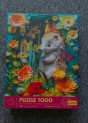 Trefl Puzzle Jeż wśród kwiatów na 1000 elementów
