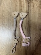 Zawieszka do smoczka miś z imieniem grawer w cenie 