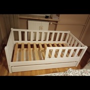 Łóżko drewniane dziecięce - klasycznej 