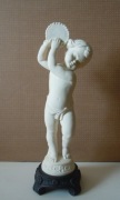 Włoska figura rzeźba Putto odtworzony marmur Carrara Kosmolux vintage