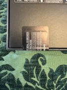 Nowy Samsung Galaxy Fold 4 - zapakowany z plombami