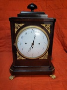 Zegar w styl empire. 