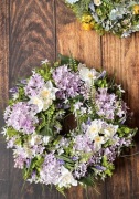 Wianek wiosenny lilak całoroczny stroik na drzwi stół 