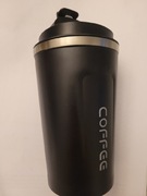 Kubek termiczny z wyświetlaczem temperatury