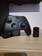 Pad do Xbox Series X + akumulator – stan idealny – jak nowy – gwarancja