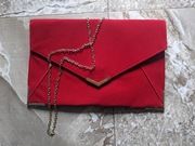 Czerwona, elegancka torebka, kopertówka