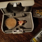 Unitron Aparat słuchowy niewidoczny dla oczu innych