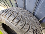 Michelin 225/55R16 zimowe 7,5mm 1szt