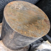 Stal konstrukcyjna S355JR  fi180,h200 ,wałek.