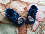 Granatowe kapcie buty w auta cars wyścigówki Viggami 22