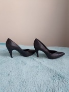 Szpilki czarne Graceland "skóra węża", na obcasie