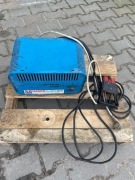 Ładowarka HAGEN 75-225 Ah 24 Vdc