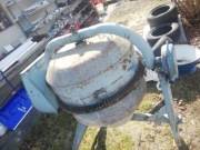 BETONIARKA AGRO-WIKT  200 L   TYP H095