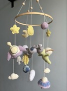 Karuzela do łóżeczka Kosmos, ręczna robota, szydełko, prezent dla noworodka