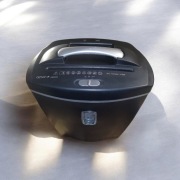 Niszczarka Genie 580 XCD