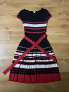 Sukienka Solar S – kolorowe paski, pasek, krótki rękaw, tanio