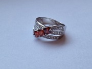 Srebrny pierścionek z cyrkoniami próba 925