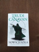 Nowicjuszka. Trylogia Czarnego Maga