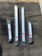 Listwy progowe Audi A4 B8 S-line komplet OEM 4 szt.