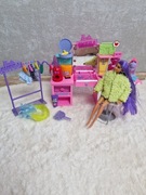 Barbie Extra Toaletka zestaw GYJ70 z lalką