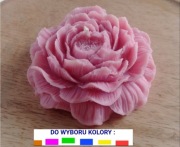 Świeca ręcznie robiona kwiat