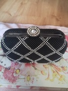 Piękna czarno-srebrna torebka wizytowa 