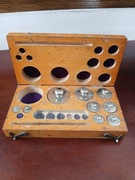 Stare odważniki precyzyjne 